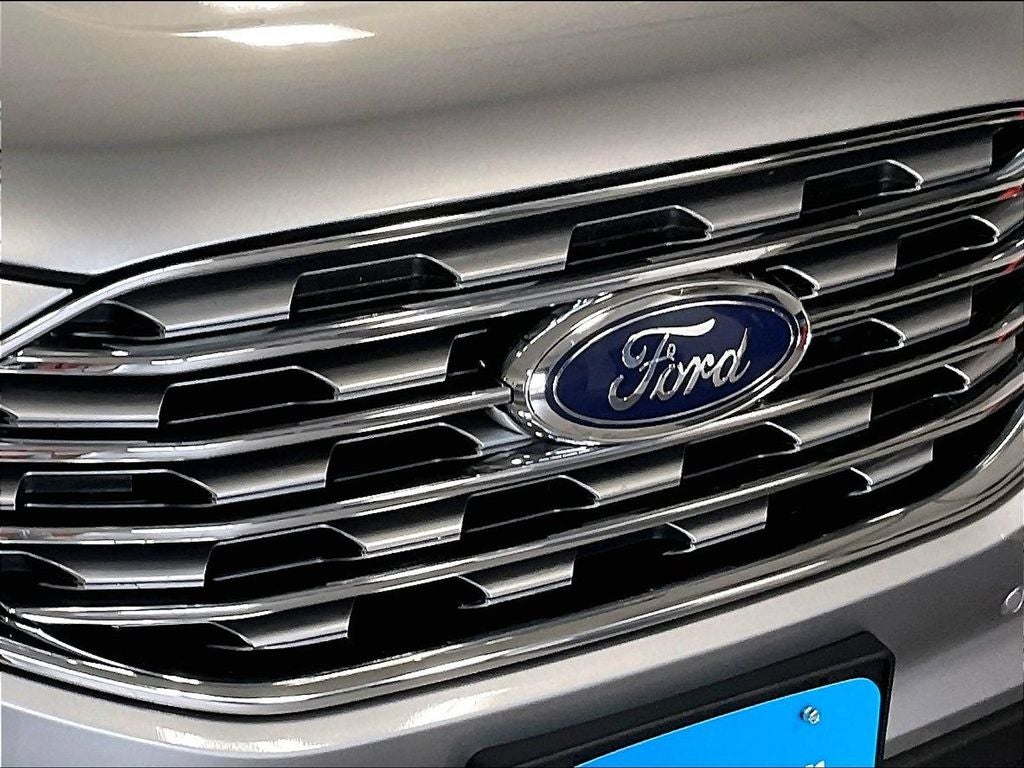 2021 Ford Edge Titanium