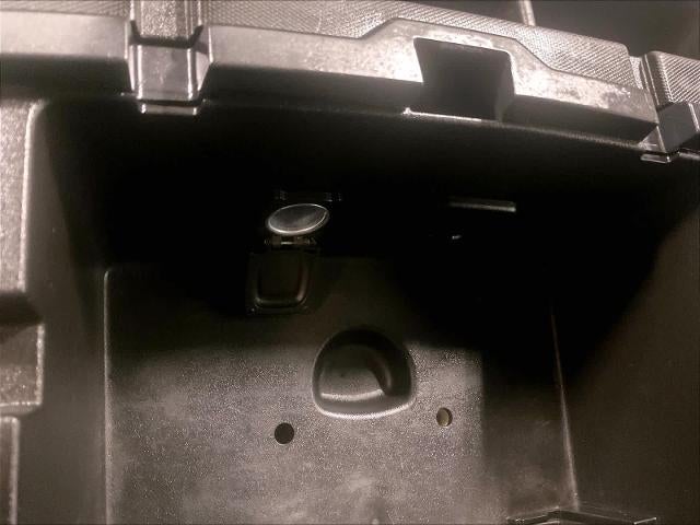 2017 Chevrolet Silverado 1500 Crew Cab Short Box 4-Wheel Drive LT