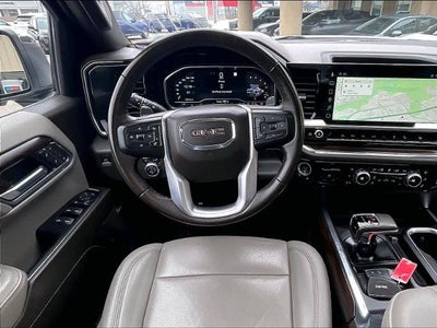 2022 GMC Sierra 1500 Crew Cab Short Box 4-Wheel Drive SLT