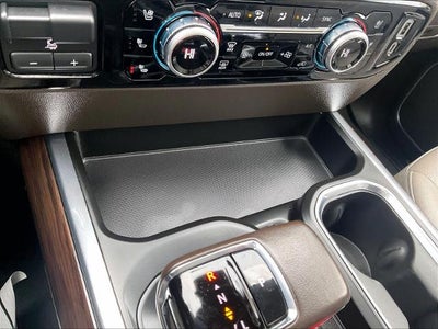 2022 GMC Sierra 1500 Crew Cab Short Box 4-Wheel Drive SLT