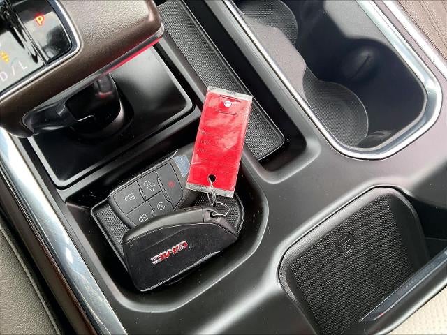 2022 GMC Sierra 1500 Crew Cab Short Box 4-Wheel Drive SLT