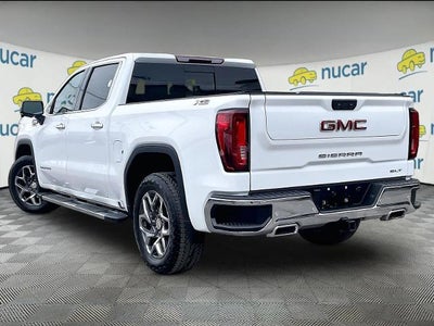 2022 GMC Sierra 1500 Crew Cab Short Box 4-Wheel Drive SLT