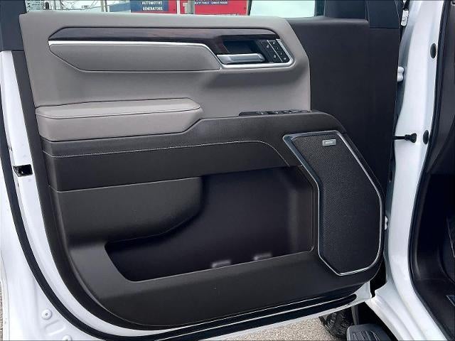 2022 GMC Sierra 1500 Crew Cab Short Box 4-Wheel Drive SLT