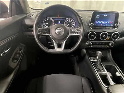2022 Nissan Sentra SV CVT