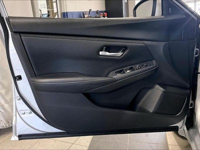 2023 Nissan Sentra SV CVT