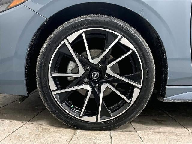 2024 Nissan Sentra SR CVT