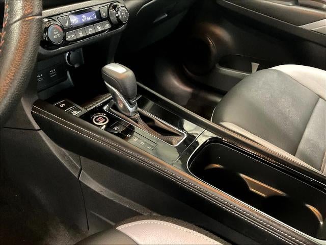 2023 Nissan Kicks SR FWD