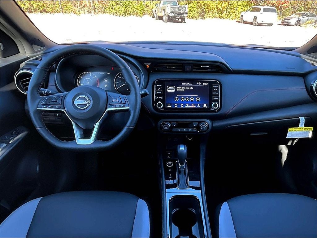 2024 Nissan Kicks SR