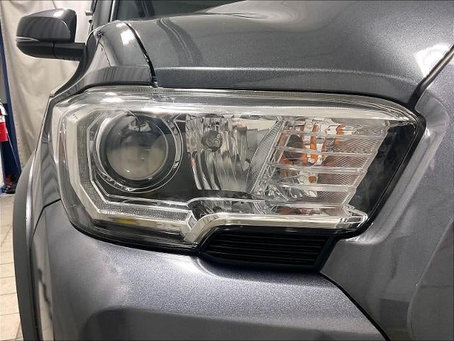 2019 Toyota Tacoma 4WD 4WD TRD Off Road Double Cab 5' Bed V6 AT (Natl)