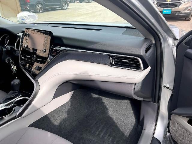 2022 Toyota Camry LE Auto (SE)