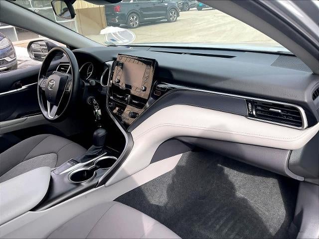 2022 Toyota Camry LE Auto (SE)