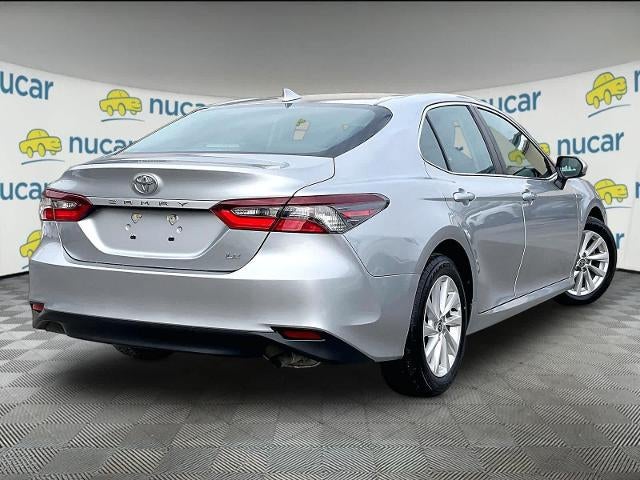 2022 Toyota Camry LE Auto (SE)