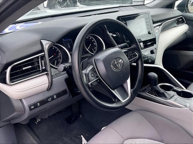 2022 Toyota Camry LE Auto (SE)