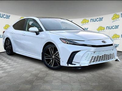 2025 Toyota Camry XSE (Natl)