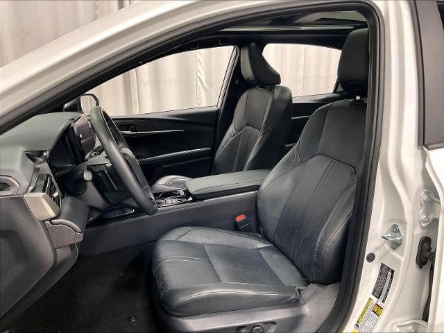 2025 Toyota Camry XSE (Natl)