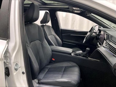 2025 Toyota Camry XSE (Natl)