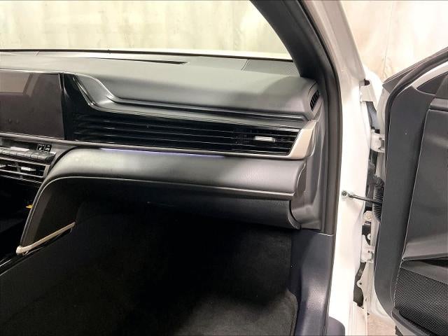 2025 Toyota Camry XSE (Natl)