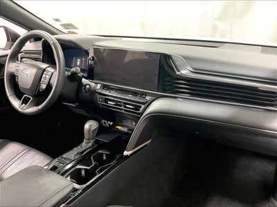 2025 Toyota Camry XSE (Natl)