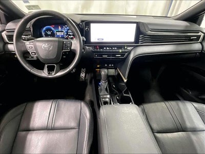 2025 Toyota Camry XSE (Natl)