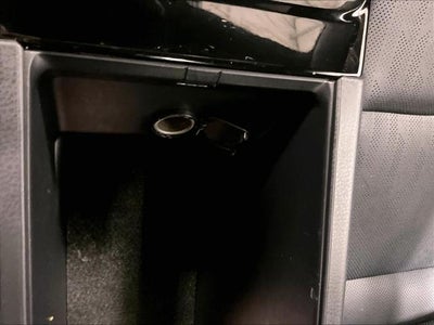 2025 Toyota Camry XSE (Natl)