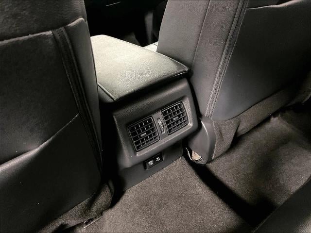 2025 Toyota Camry XSE (Natl)