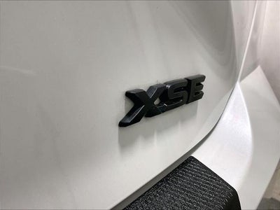 2025 Toyota Camry XSE (Natl)