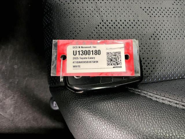 2025 Toyota Camry XSE (Natl)