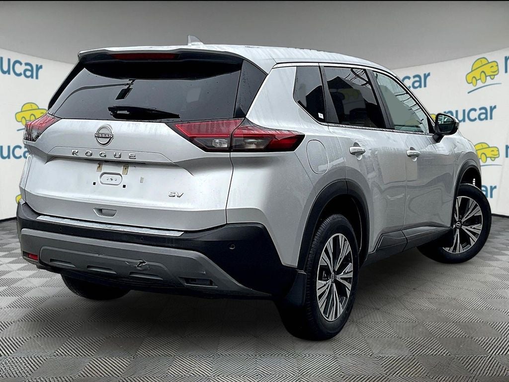 2022 Nissan Rogue SV
