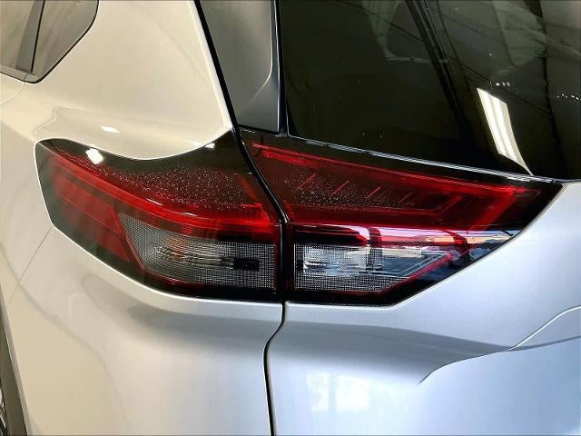 2023 Nissan Rogue AWD SV