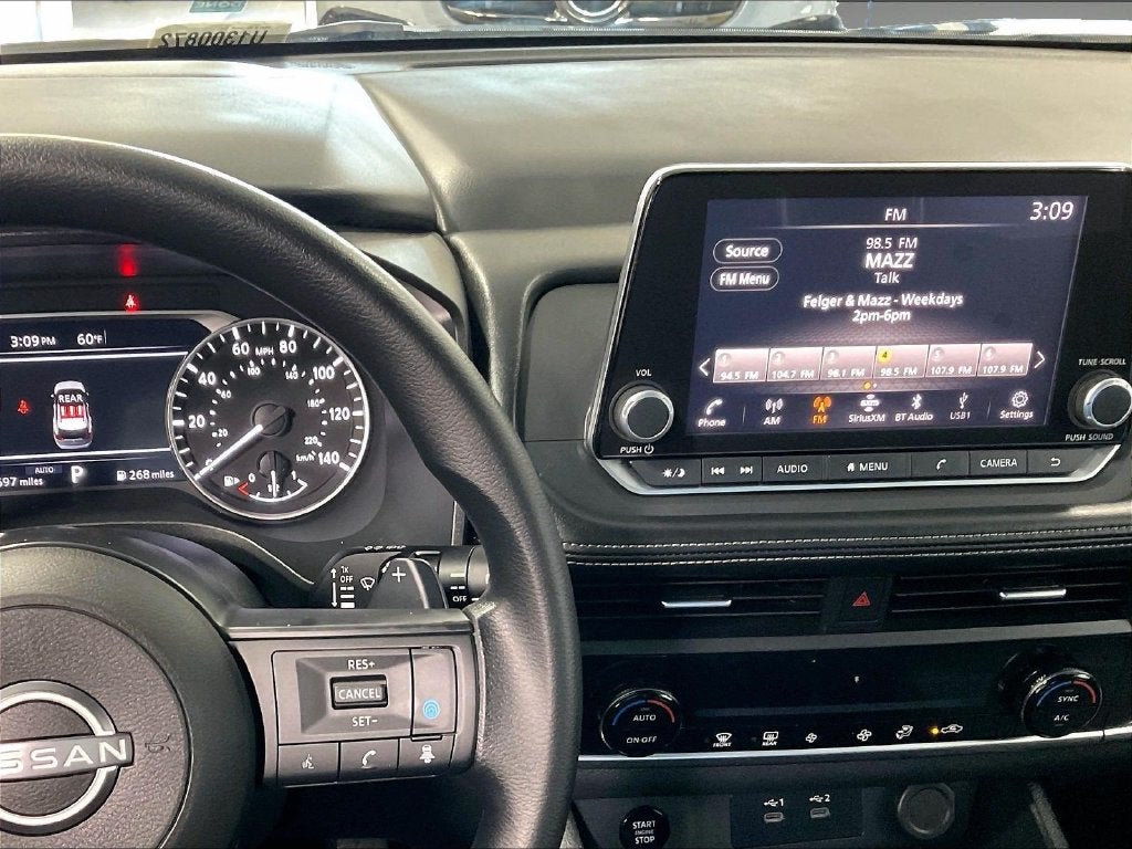 2024 Nissan Rogue SV