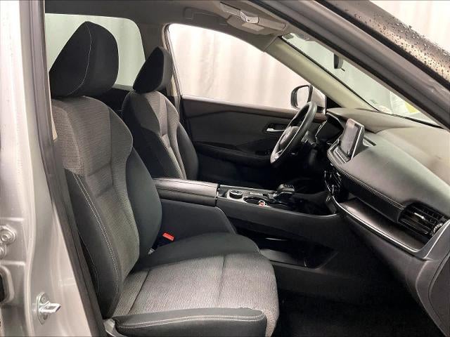 2022 Nissan Rogue AWD SV