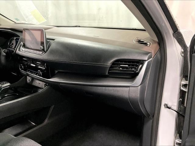 2022 Nissan Rogue AWD SV