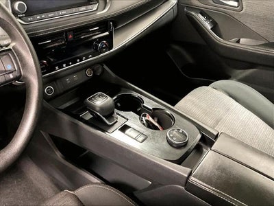 2022 Nissan Rogue AWD SV