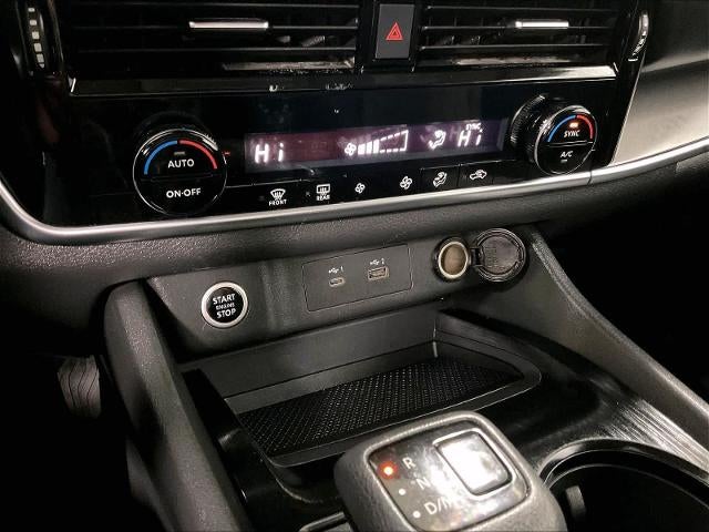 2022 Nissan Rogue AWD SV