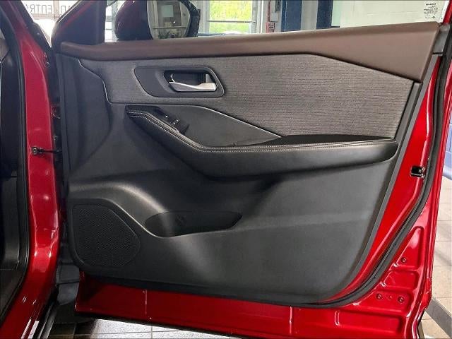 2023 Nissan Rogue AWD SV *Ltd Avail*