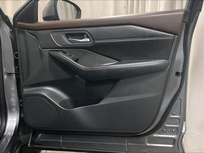 2023 Nissan Rogue AWD SV *Ltd Avail*