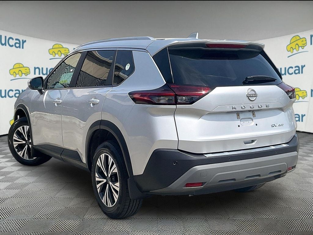 2023 Nissan Rogue SV
