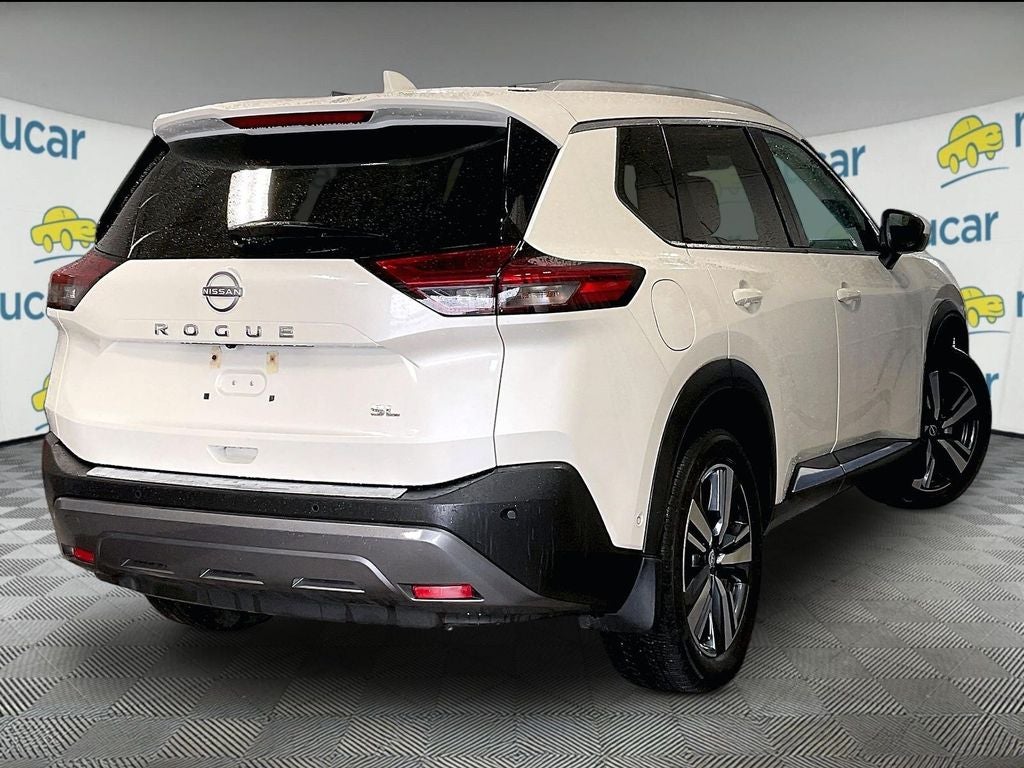 2023 Nissan Rogue SL