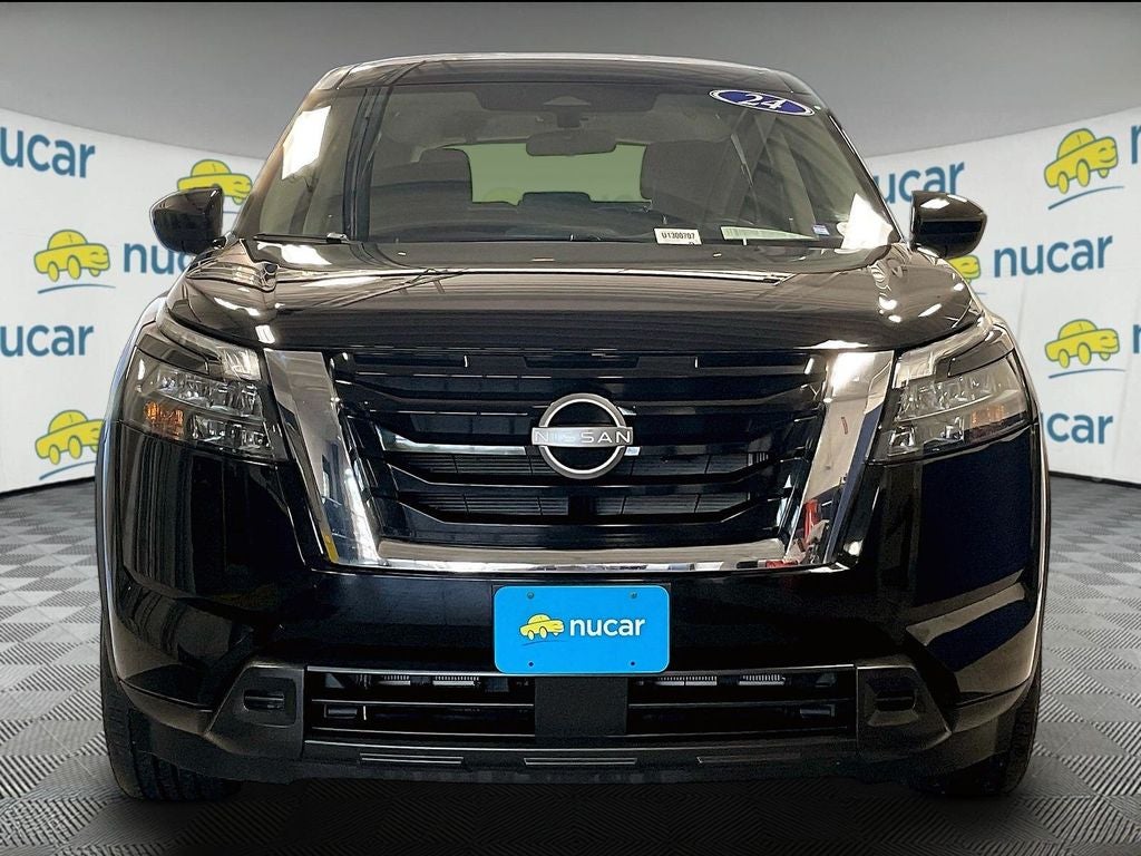 2024 Nissan Pathfinder S
