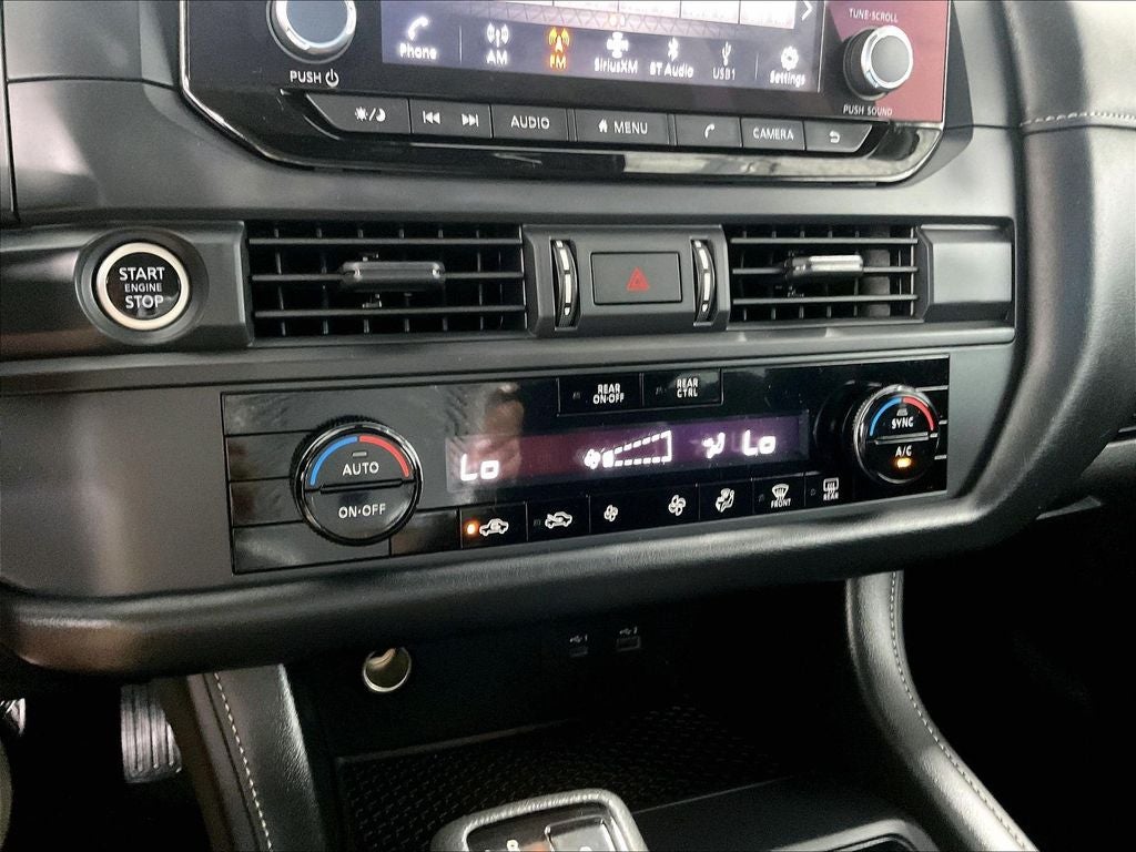 2024 Nissan Pathfinder S