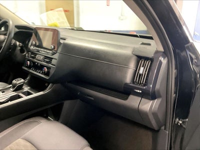 2024 Nissan Pathfinder S