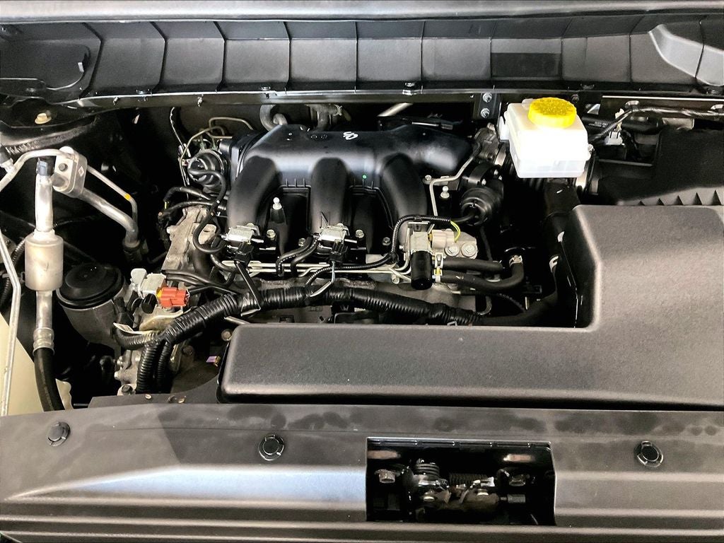 2024 Nissan Pathfinder S