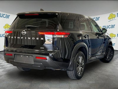 2024 Nissan Pathfinder S