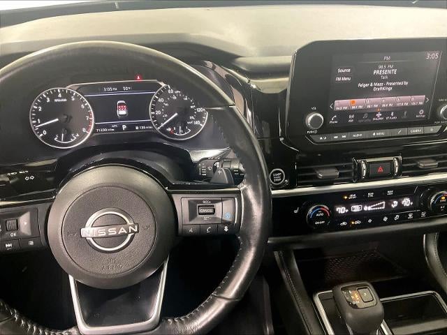 2022 Nissan Pathfinder SV 4WD