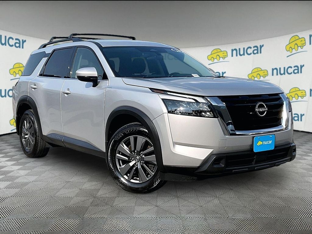 2023 Nissan Pathfinder SV