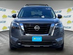 2023 Nissan Pathfinder SV