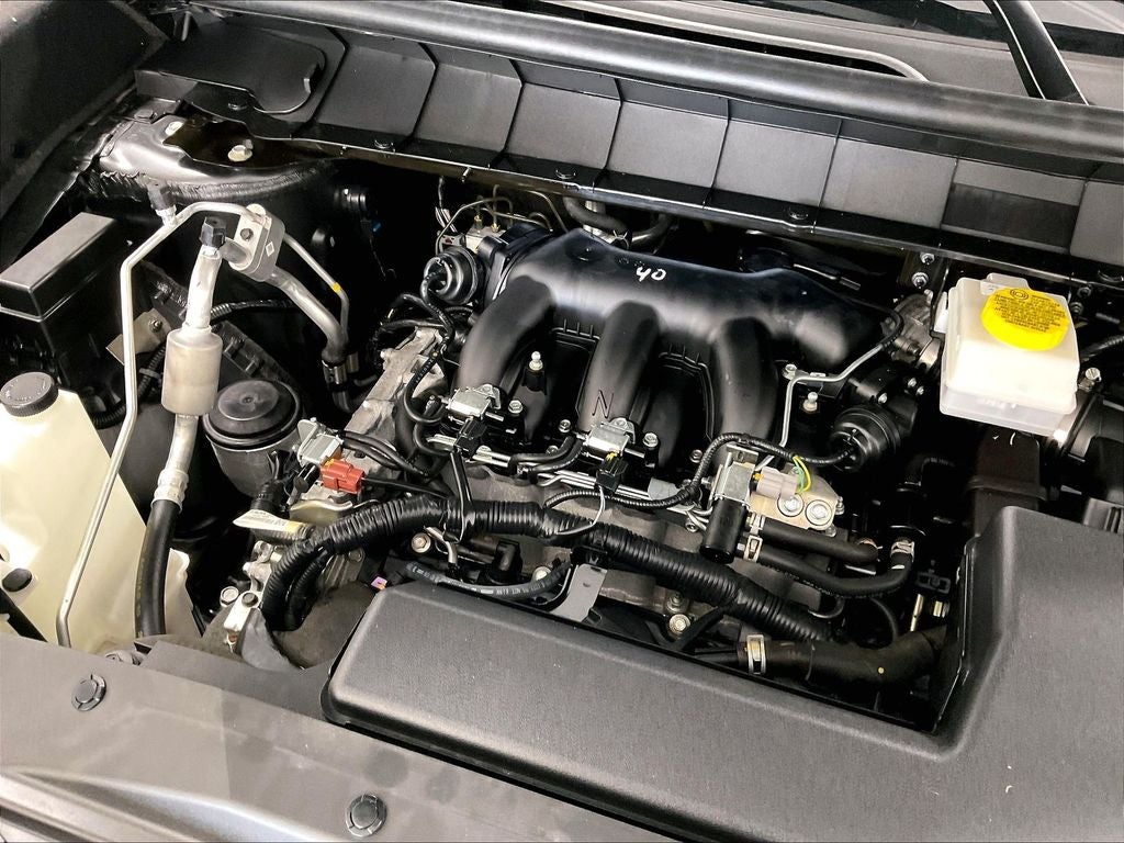 2023 Nissan Pathfinder SV