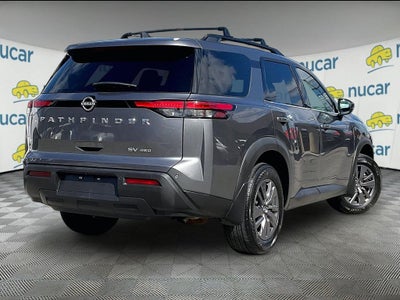 2023 Nissan Pathfinder SV