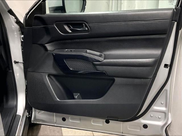 2024 Nissan Pathfinder SV 4WD