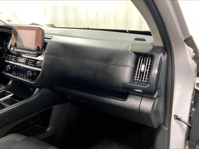 2024 Nissan Pathfinder SV 4WD